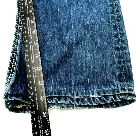 BKE DENIM Men's 33X28 Tyler Straight Blue Jeans Distressed Cowboy Buckle Short - Picture 11 of 11